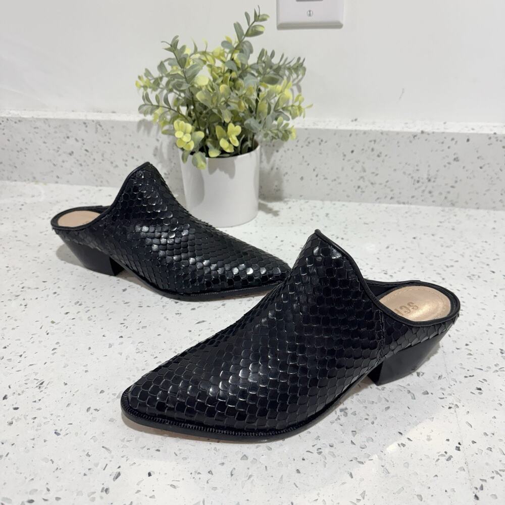 schutz Black Reptile Slip On Leather heeled pointed toe Mules Size 7 western - Picture 2 of 4